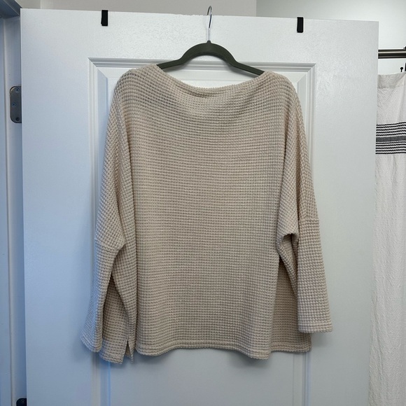 Boutique Cream Oversized Sweater - Picture 8 of 9
